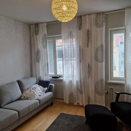 Kajaanin Ydinkeskustassa 4 Huonetta, Keittioe Ja Sauna *