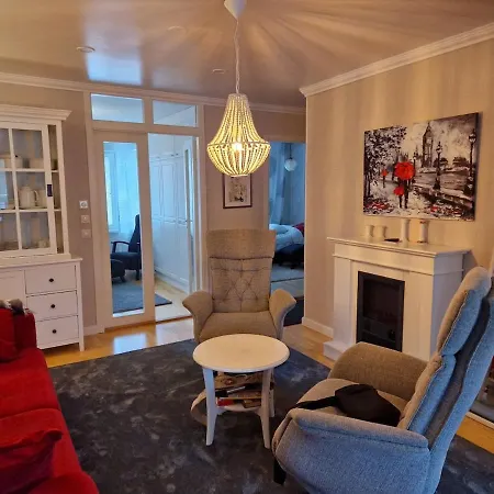 Apartament Kajaanin Ydinkeskustassa 4 Huonetta, Keittioe Ja Sauna *