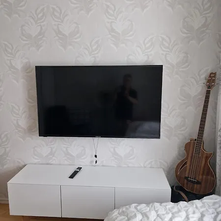 Kajaanin Ydinkeskustassa 4 Huonetta, Keittioe Ja Sauna Διαμέρισμα Kajaani