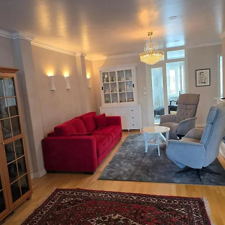Daire Kajaanin Ydinkeskustassa 4 Huonetta, Keittioe Ja Sauna Kajaani