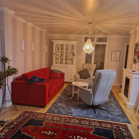 Διαμέρισμα Kajaanin Ydinkeskustassa 4 Huonetta, Keittioe Ja Sauna *